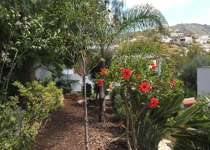 Villa With Private Pool, Ocean & Mountain Views Sitges