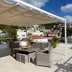 ヴィラ With Private Pool, Ocean & Mountain Views