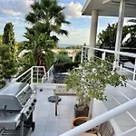ヴィラ With Private Pool, Ocean & Mountain Views シッチェス