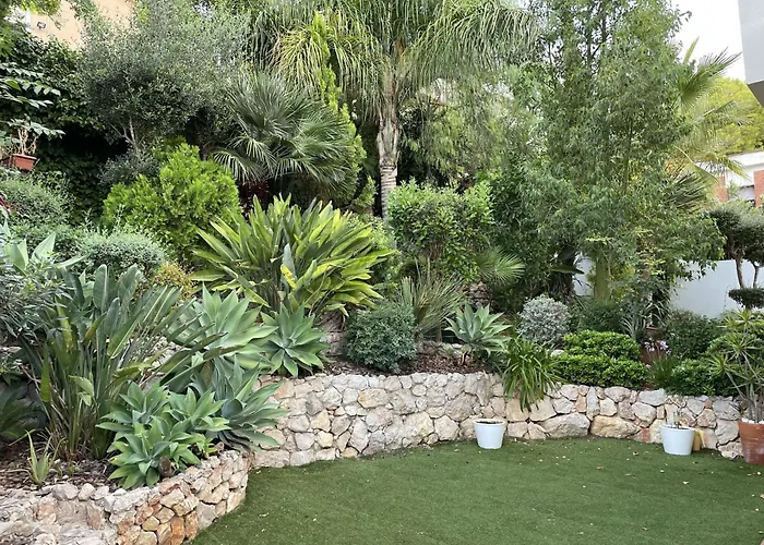 With Private Pool, Ocean & Mountain Views فيلة سيدجيس