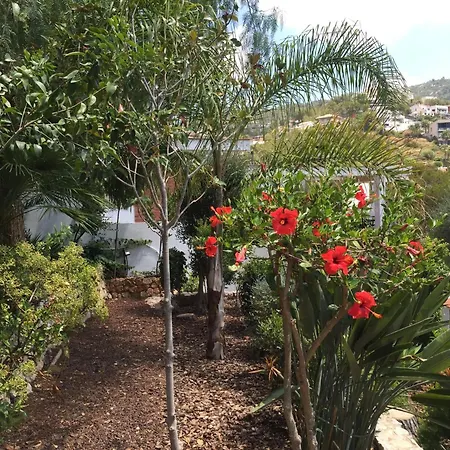 וילה Entire With Pool, Ocean & Mountain Views סיטגס